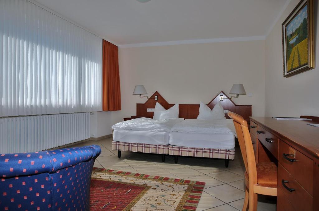 Hotel Am Rossberg Альтенар Номер фото
