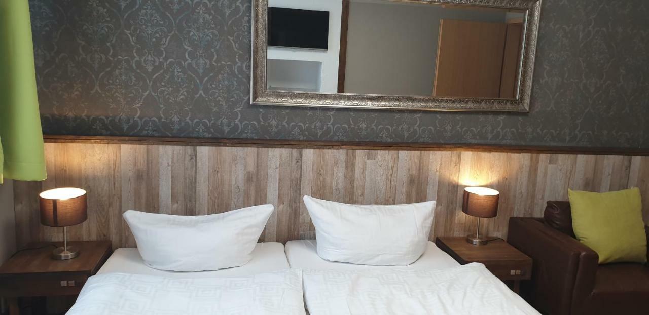 Hotel Am Rossberg Альтенар Экстерьер фото